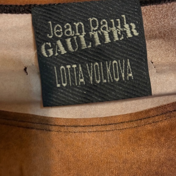 Jean Paul Gaultier X Lotta Volkova - Picture 3 of 5